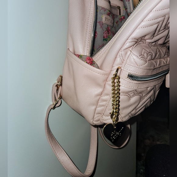 Betsey Johnson Blush Pink Quilted Backpack with Chevron And Heart Design - Picture 7 of 10